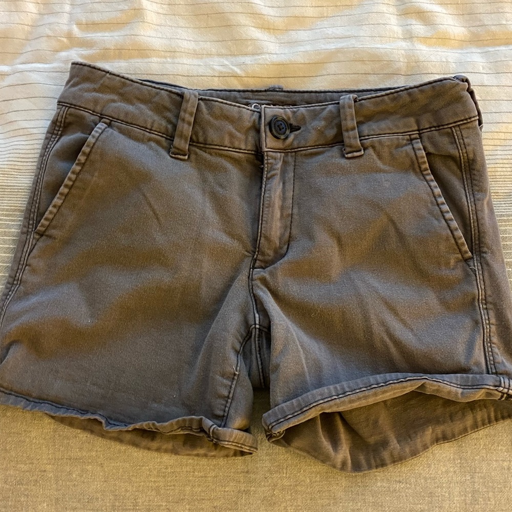 American Eagle Twill Super Stretch Midi Shorts